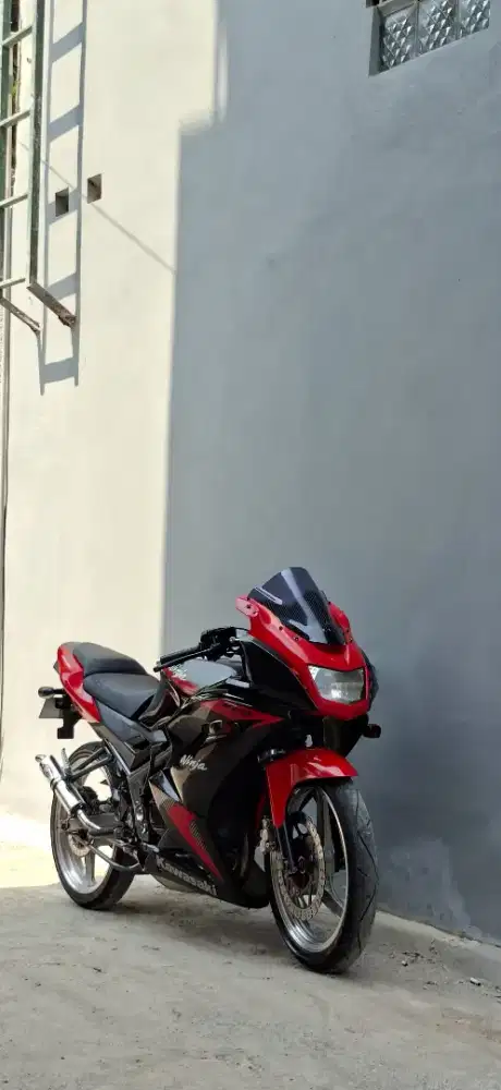 Kawasaki Ninja RR New 150 thn 2014