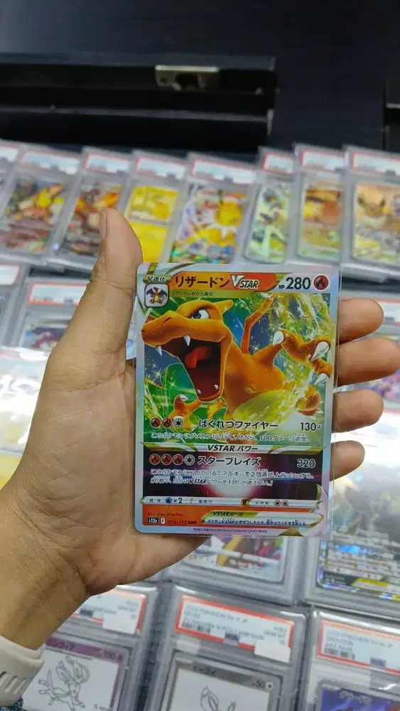 WTS RAW CHARIZARD VSTAR