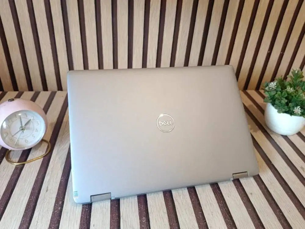 Dell latitude 5320 2 in 1| core i5-1135G7 | 16gb/256gb | Toucscreen