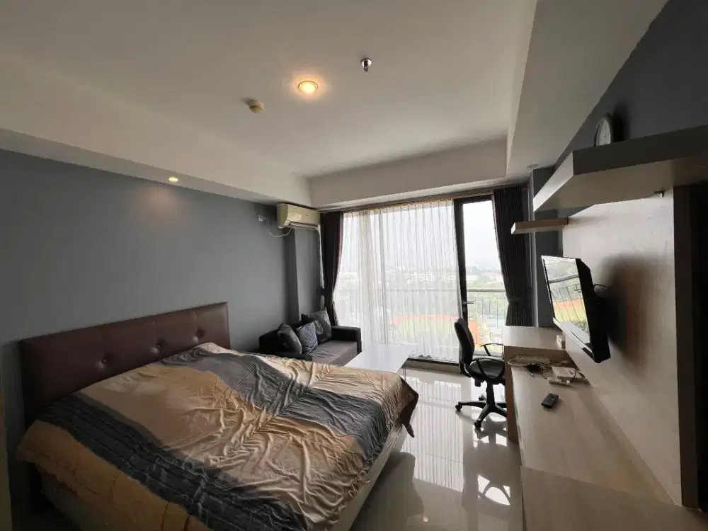 Sewa Apartemen Beverly Dago Tipe Studio, Furnished, Bagus, Lantai Premium