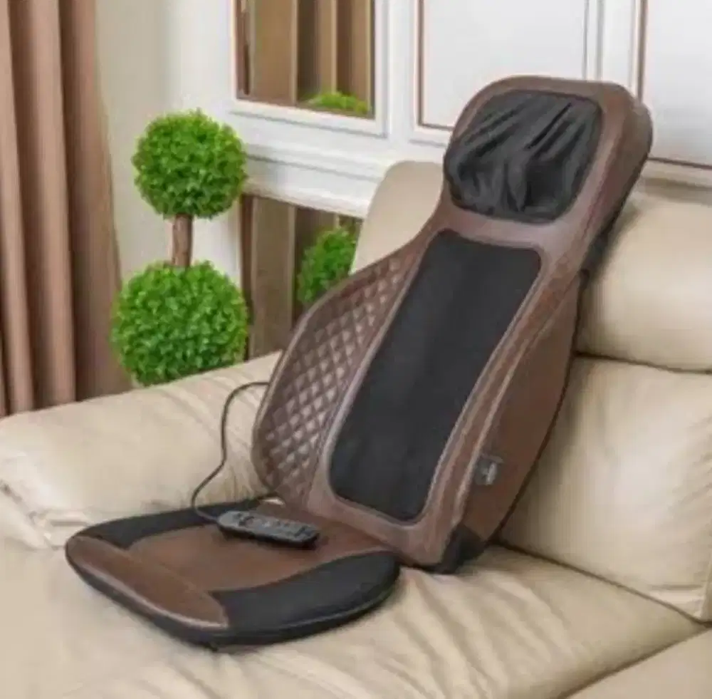 Kursi pijat shiatsu 3D LEXATA