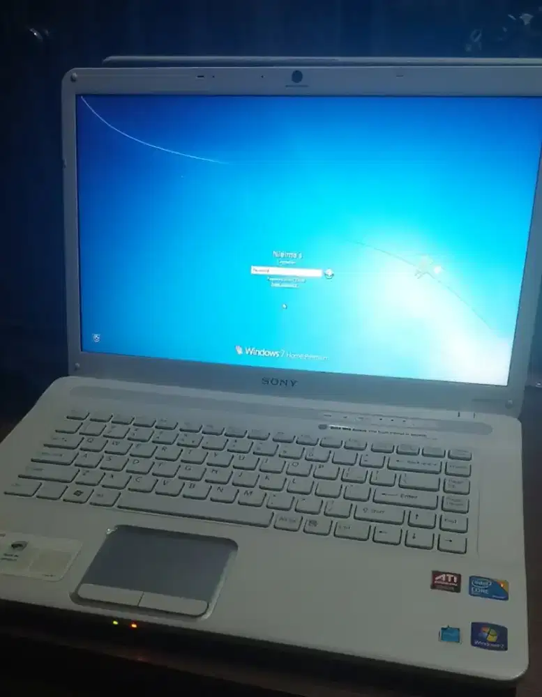 Laptop lawas Sony pentium 7 nominus