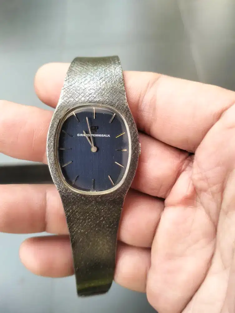 GIRARD PERREGAUX