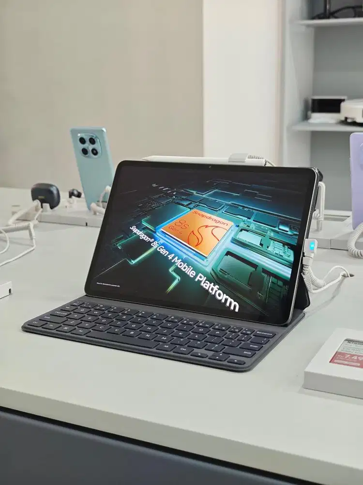 XIAOMI PAD 8 8/256 GB + KEYBOARD