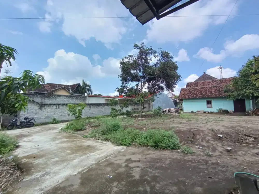 Investasi Menggiurkan Hanya 13 Menit Dari Kampus UGM Jogja Cocok Untuk Bangun Kost!