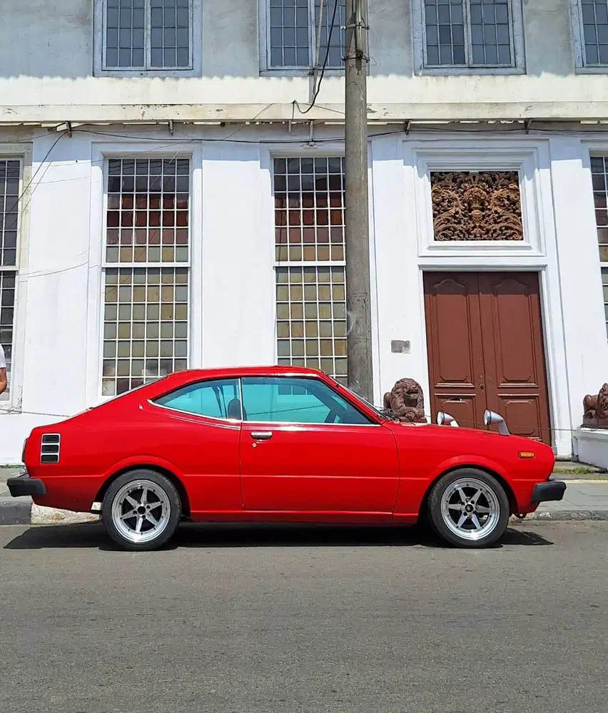 Toyota Corolla KE35 KE55 KE30  coupe 1976 LEVIN