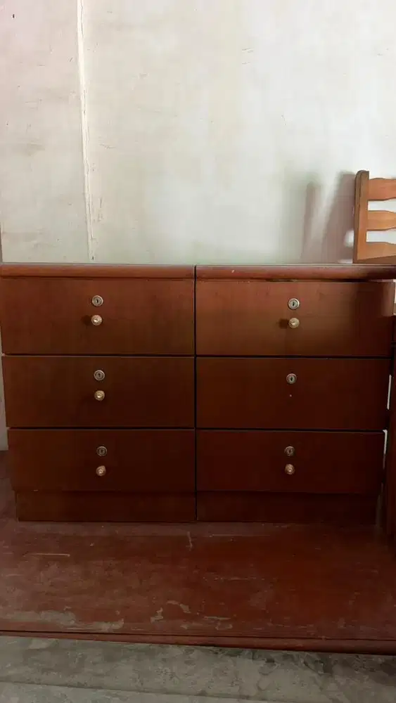 LEMARI KAYU 6 RUANG