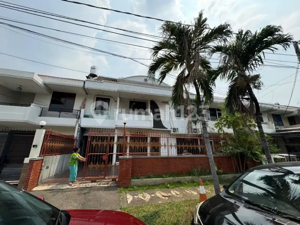 Rumah Bagus Dijual Murah Deket Sekolah Mahatma Gandhi Kemayoran