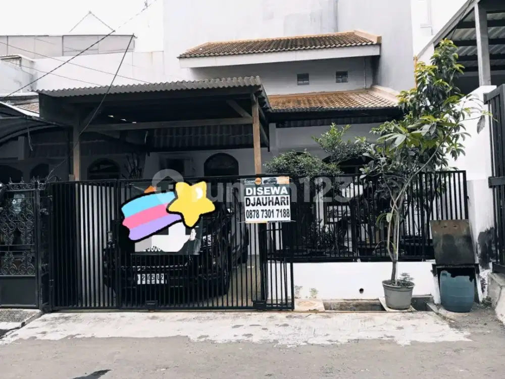 Jual Cepat Murah ,,,,, Rumah 2 Lantai Siap Huni Deket Mall di Kelapa Gading