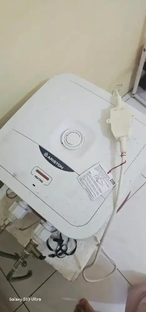Water heater meain air panas