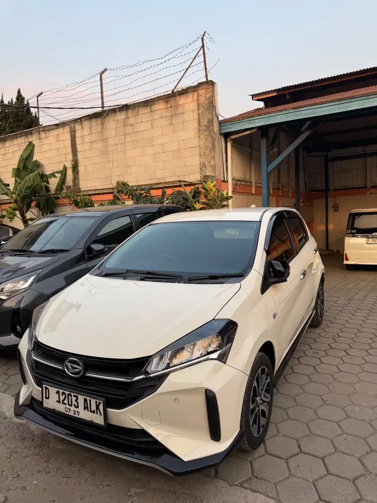 Sirion tipe R CVT