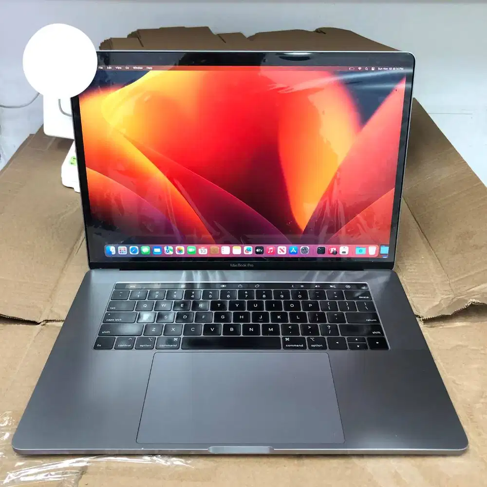 MacBook Pro Retina 15 2019 (6-Core i7) *RSK