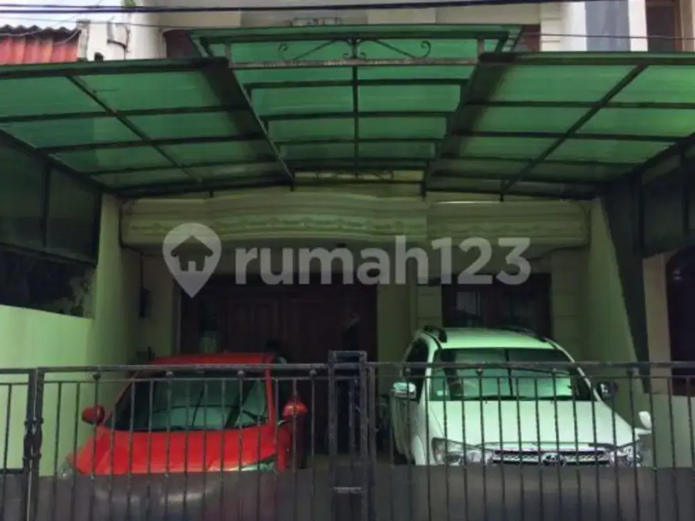 Paling Murah!! Jarang Ada !! Rumah 2 Lantai Bebas Banjir Di Kelapa Gading