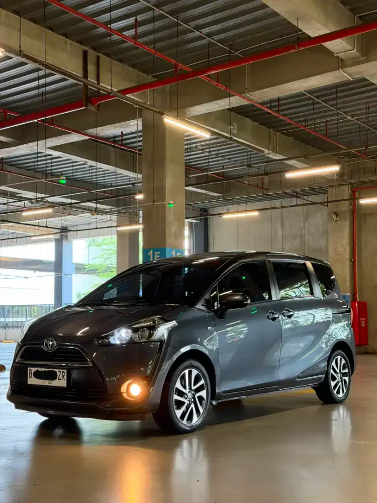 Toyota Sienta v 2017