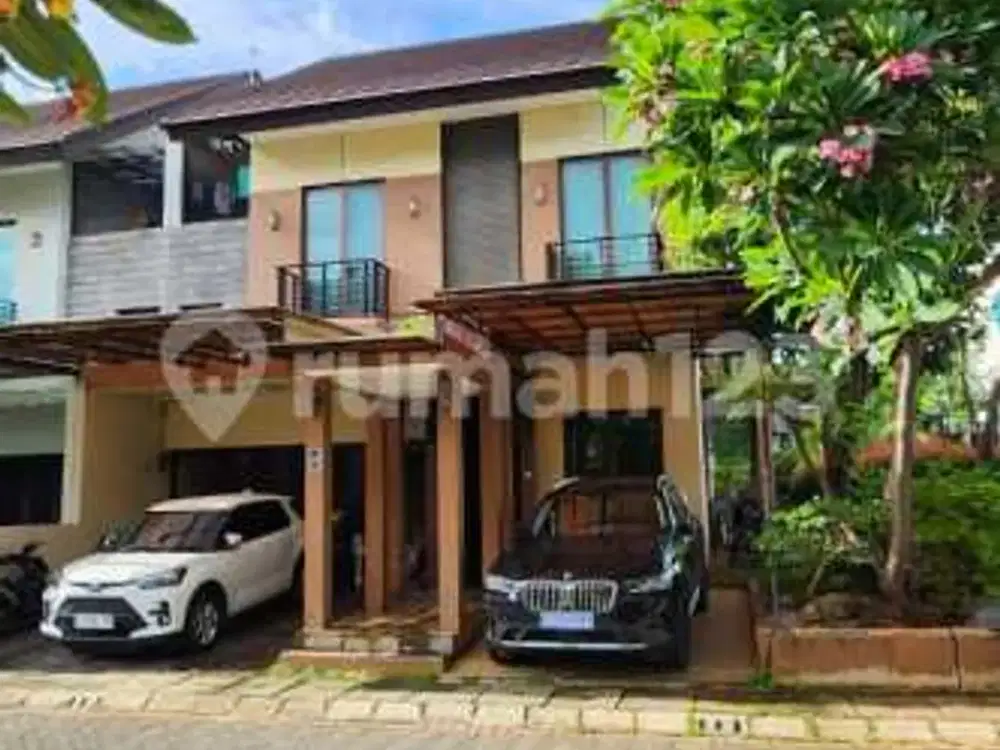 Jual Cepat,,,Bu ,,Dibawah Harga NJOP ,Rumah Bagus Minimalis di Pulomas Residence
