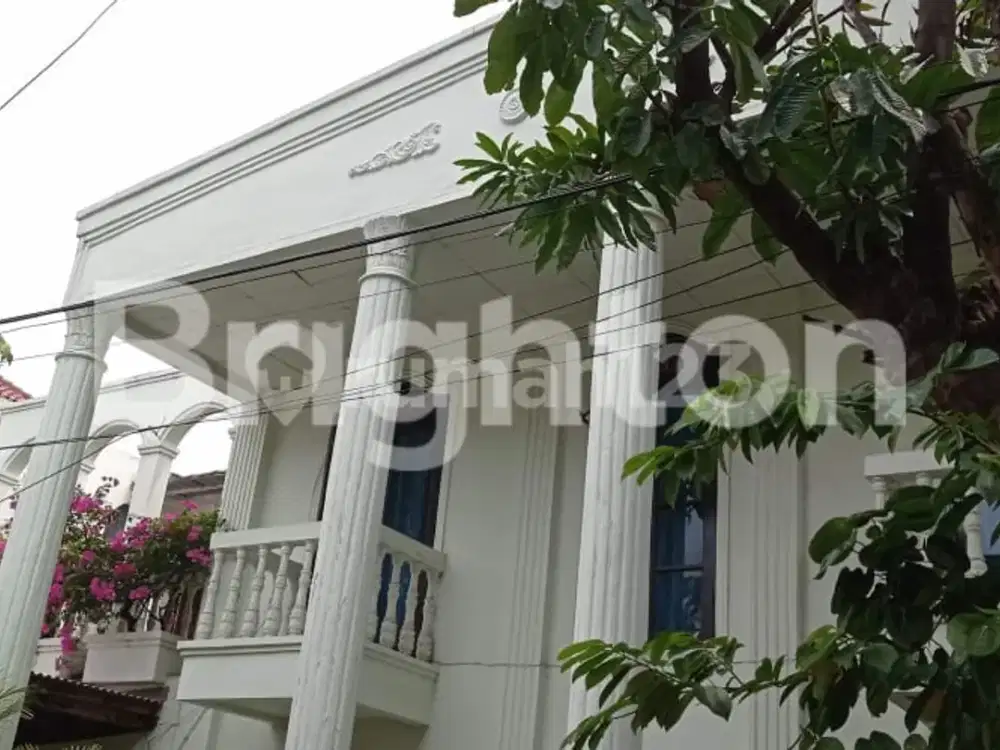 Rumah Dijual Murah 2 Lantai 5 Kamar Tidur Bebas Banjir Deket Sekolah di Kelapa Gading