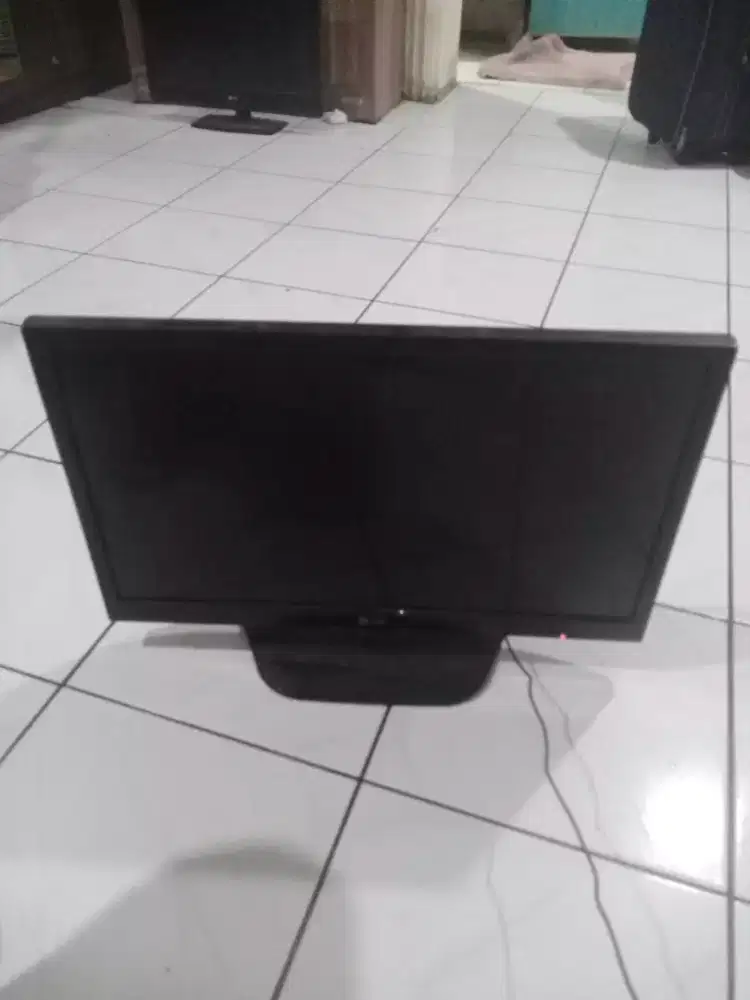 TV Led LG 22LN4100