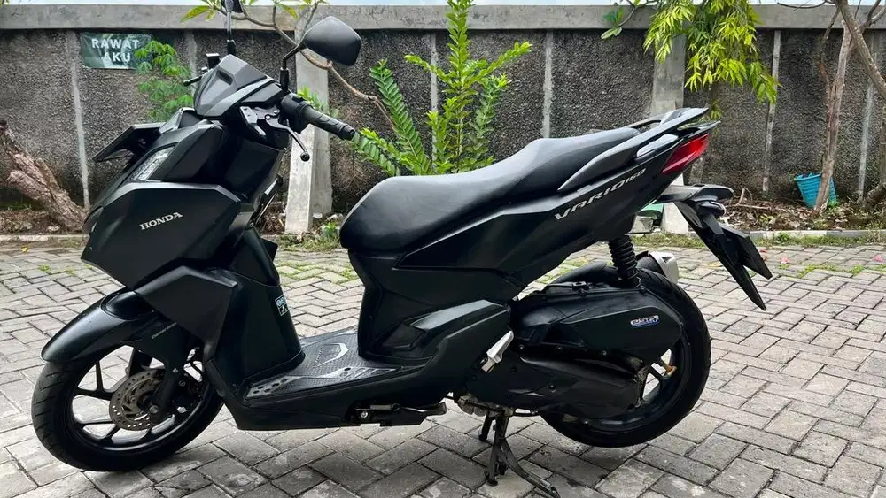 sepeda motor honda Vario 160 cc CBS tahun 2022