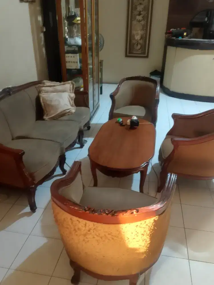 Dijual set kursi tamu klasik kayu jati