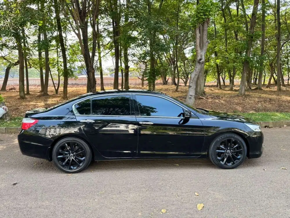 Honda Accord 2014 Bensin
