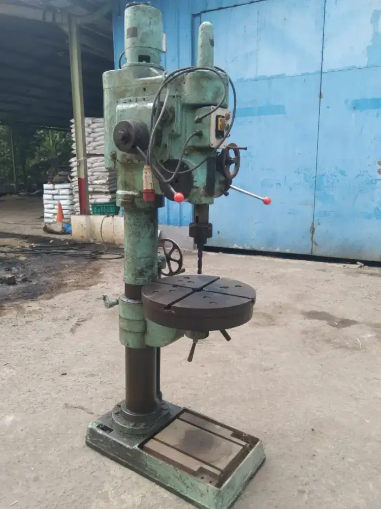 Mesin bor 24 mm