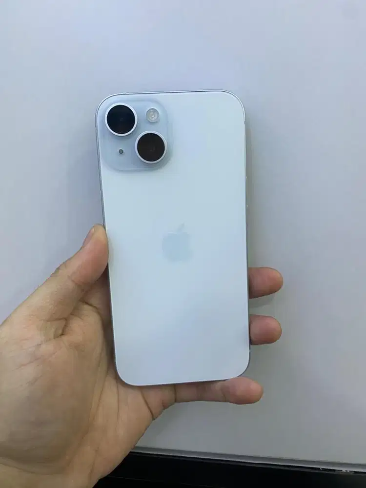 iPhone 15 128gb iBox