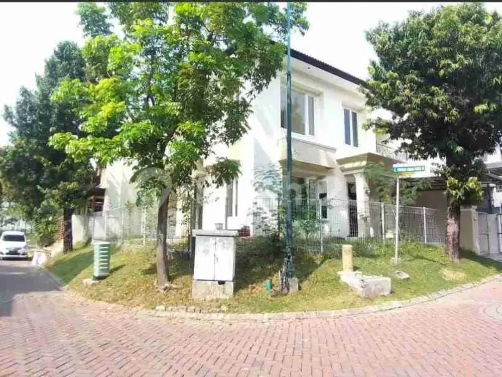 Dijual Rumah 2 Lantai Perumahan Ter-Elite Surabaya Barat di Graha Famili