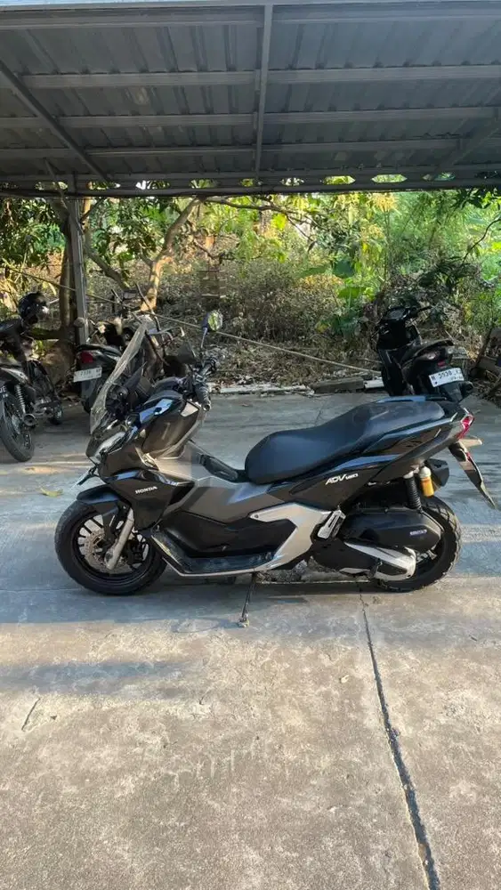 Honda ADV 160 CBS BLACK