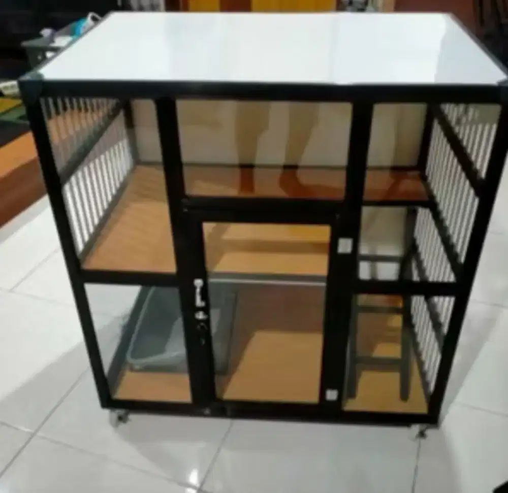 Kandang kucing / doggy