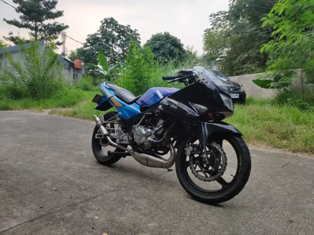 NINJA R BIRU TAHUN 2002