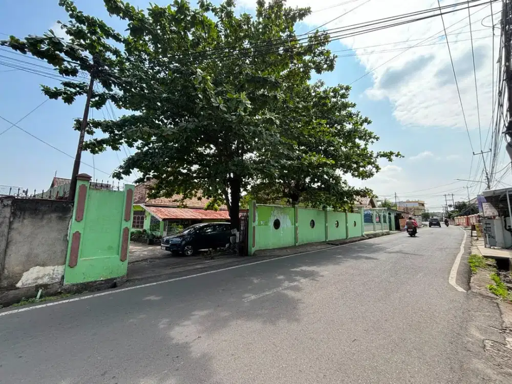 DIJUAL RUMAH + TANAH LUAS JALAN DWIKORA 2 PALEMBANG