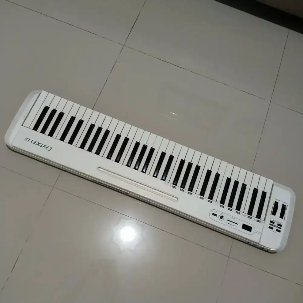 Samson Carbon 61 USB MIDI Controller Keyboard Fungsi Normal Siap Pakai