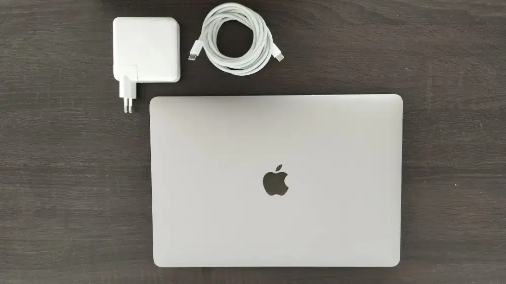Macbook Pro Air M1 M2 M3 M4 M5 NEO