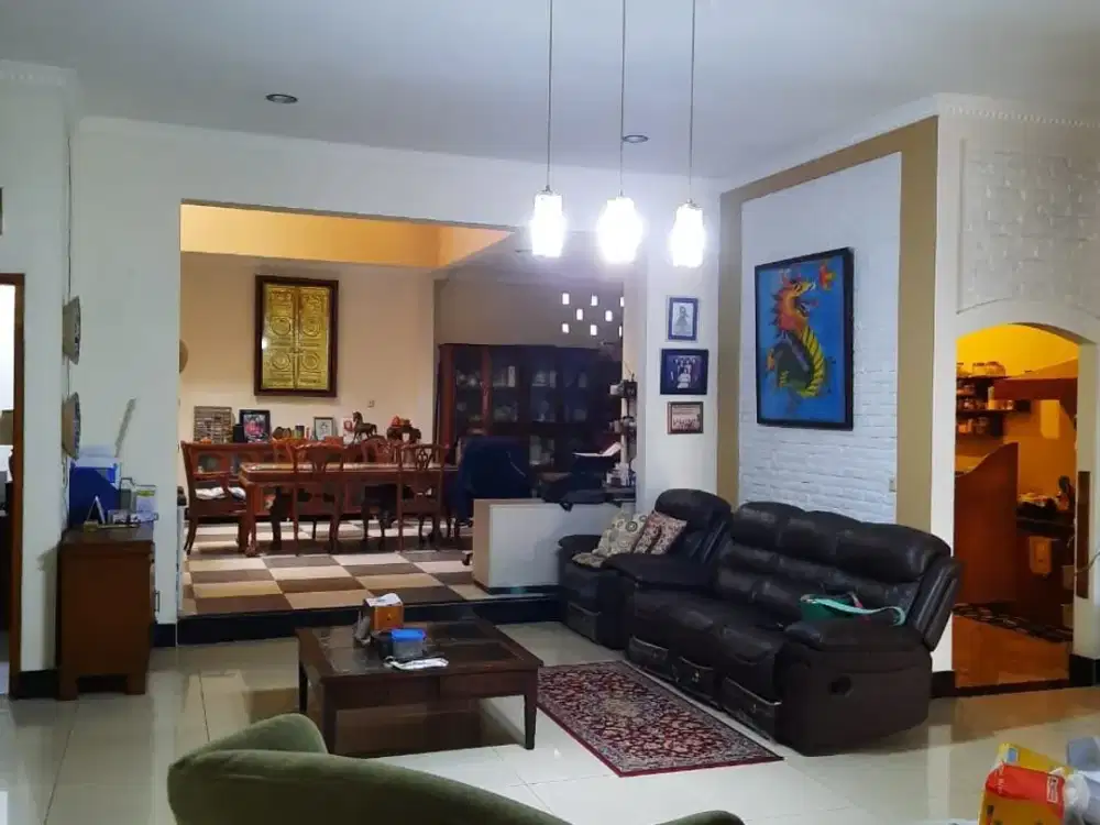 Dijual Rumah Siap Huni 2 Lantai di Jatiwaringin, Pondok Gede Bekasi