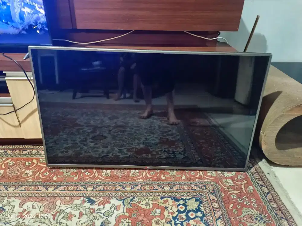 Tv LG 47 inci..( rusak)