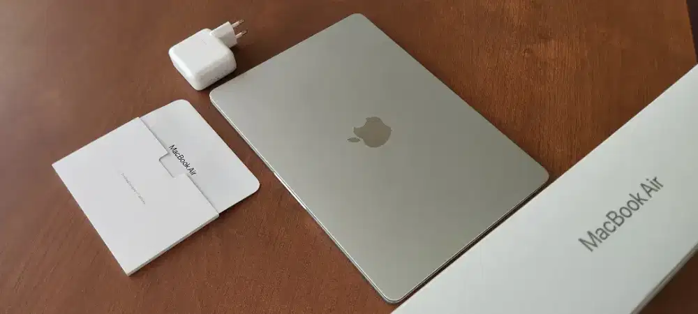Macbook Pro Air M1 M2 M3 M4 M5 NEO
