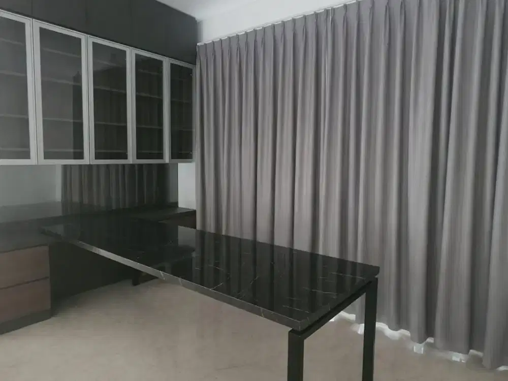 Dijual Rumah Riviera Puri Metland Cyber 2 Lantai  Furnished