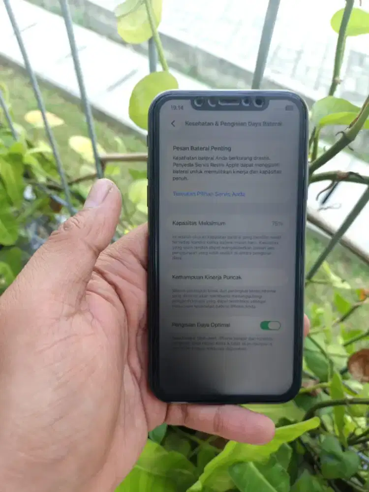Iphone 11 64gb ex inter. Unit only. Icloud aman siap reset