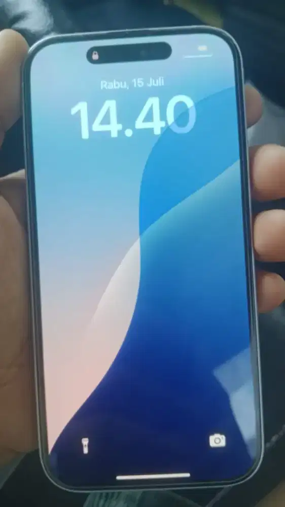 iPhone 15 basic 128 jual cepat