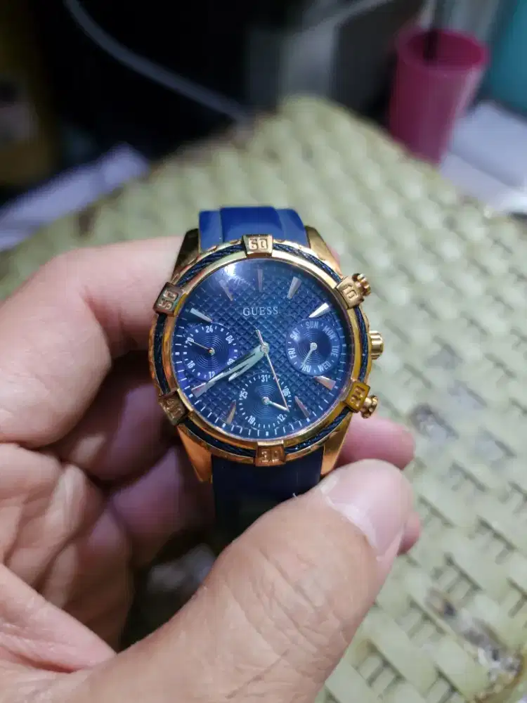 Jam Tangan GUESS CATALINA W0562L3