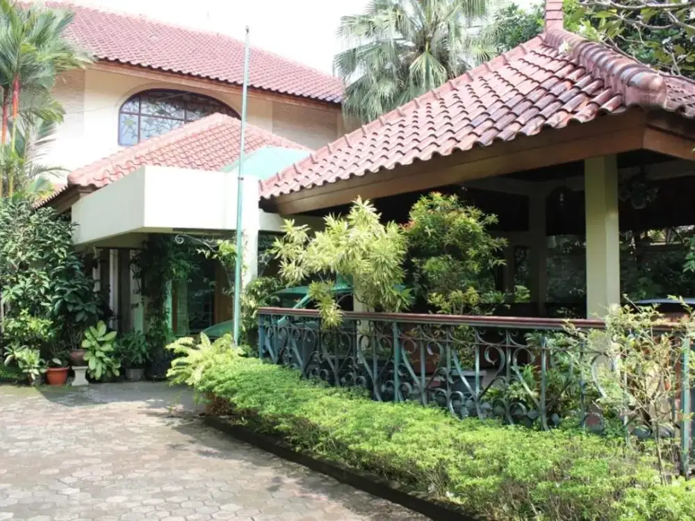 Rumah Bagus di Pinggir Jln Raya Gandul Cocok Utk Usaha Kantor