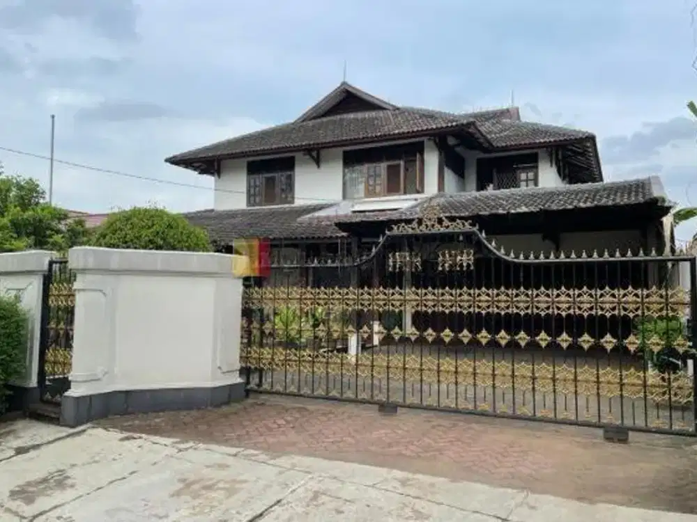 Rumah Kokoh Dalam Komplek Lokasi Pangkalan Jati Indah