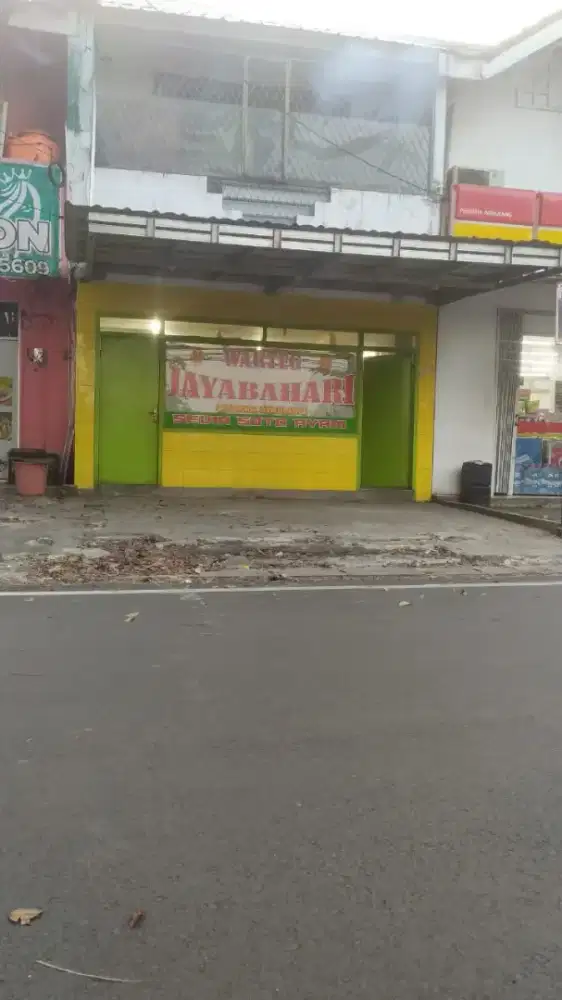 Overkontrak Warteg