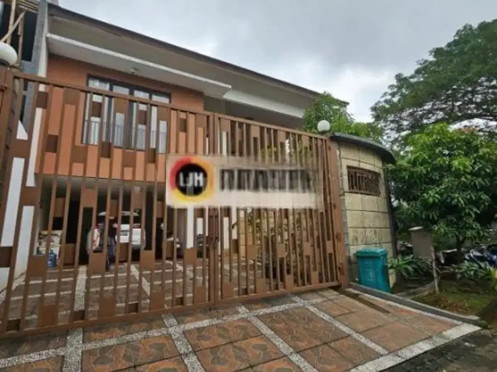 Rumah Hook Bagus 2 Lantai Siap Huni Strategis di Villa Cinere Mas