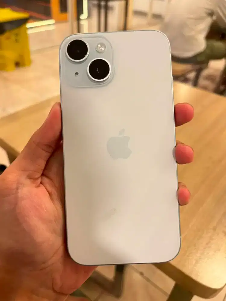 Iphone15 128 garansi on sampe feb 2027