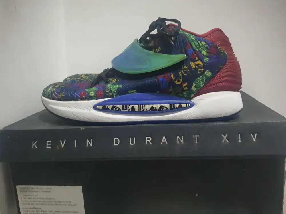 SEPATU BASKET NIKE DENGAN BOX KD 14 (BISA NEGO)