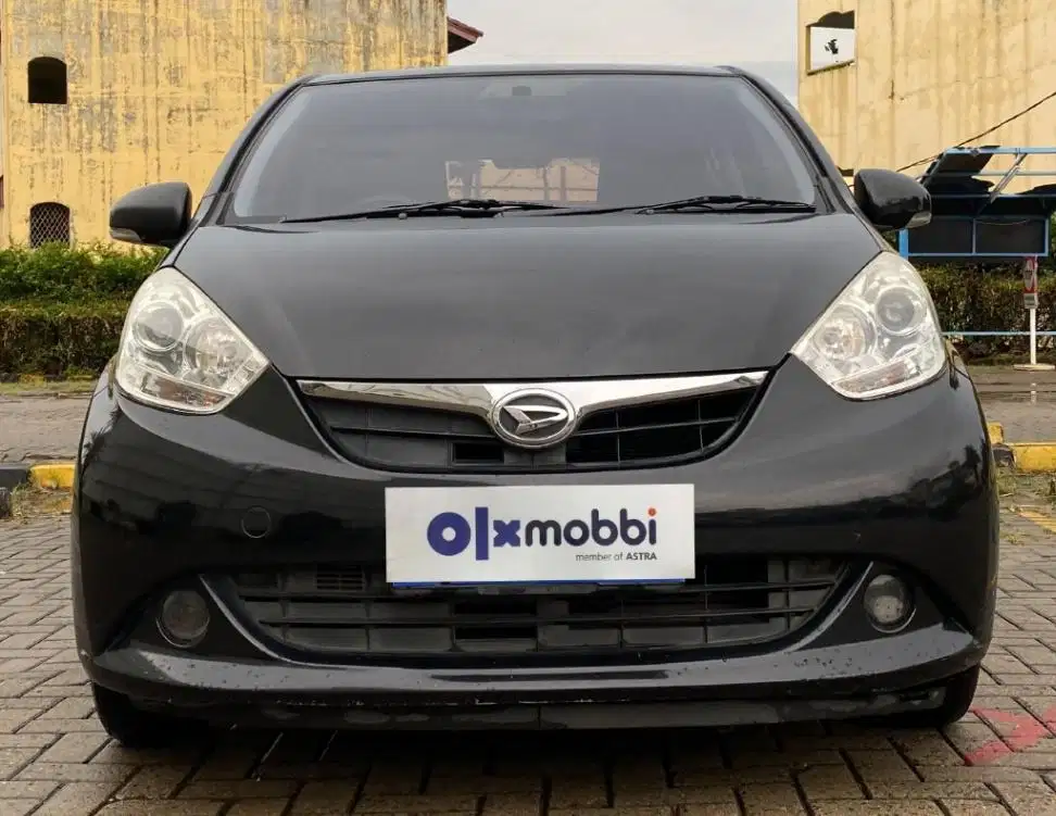 TDP 4, JT Daihatsu Sirion 1.3 D Bensin-MT Hitam 2012