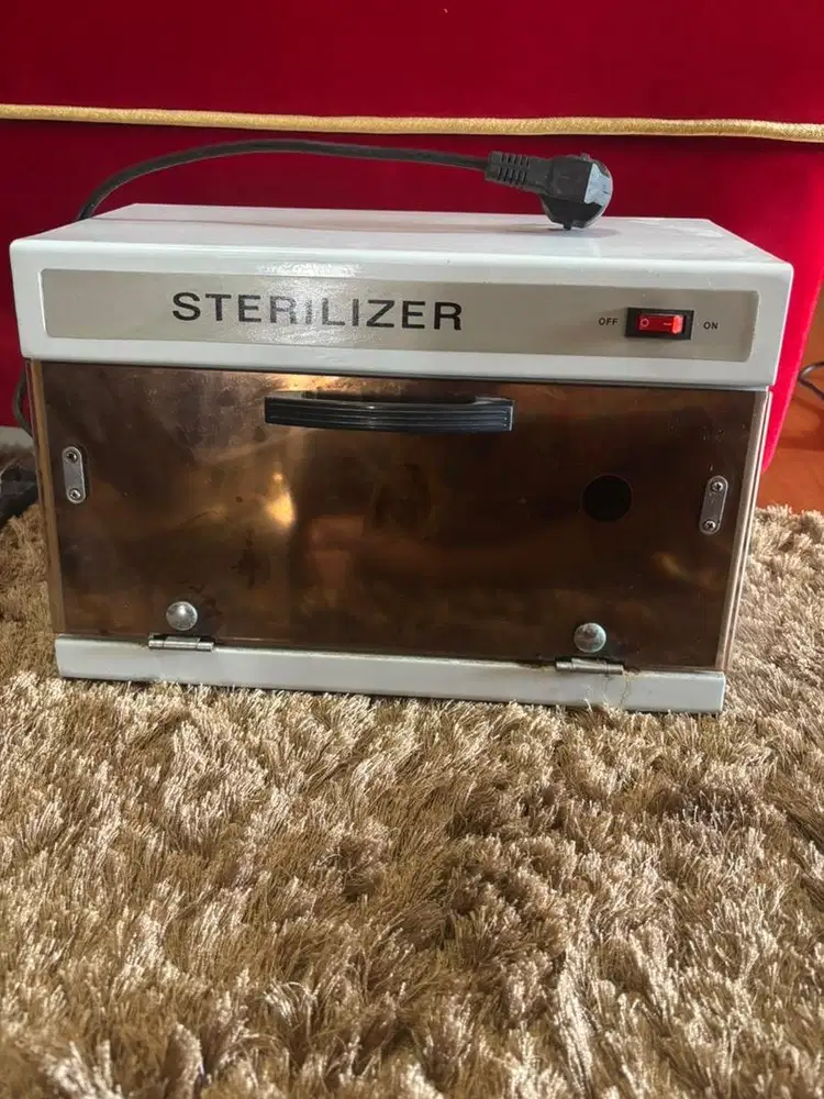 Alat steril manicure pedicure