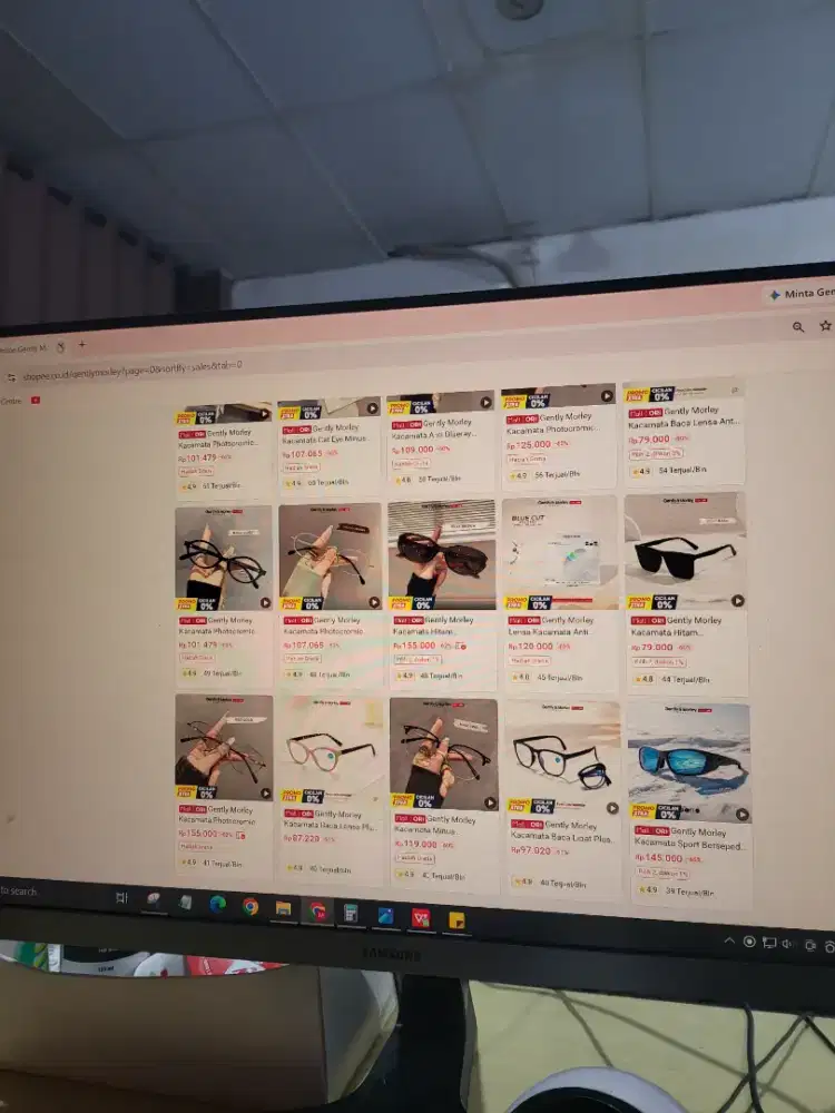 Marketplace Ads & E-Commerce Specialist