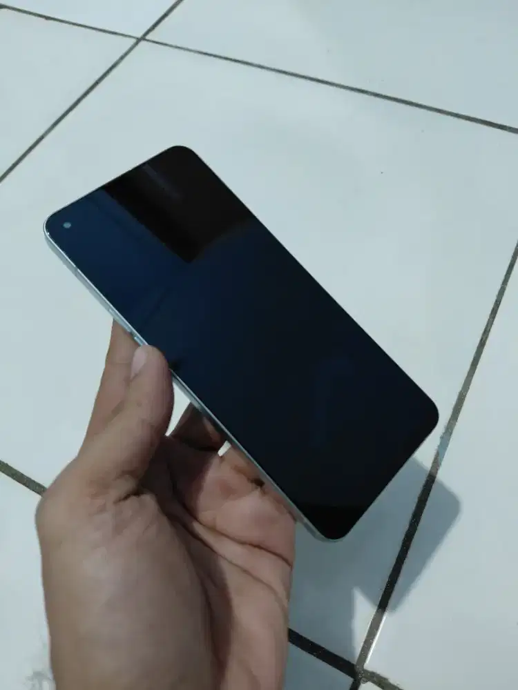 Oppo reno 6 5G 8/128 lengkap mulus minus tipis bs tt